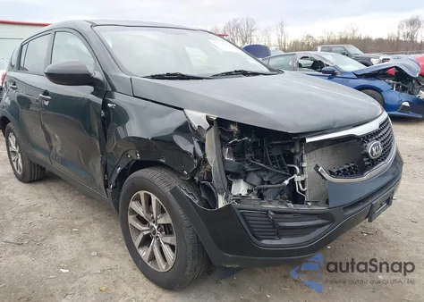 2015 Kia Sportage Lx z USA, uszkodzony, nr VIN KNDPBCAC2F7754391